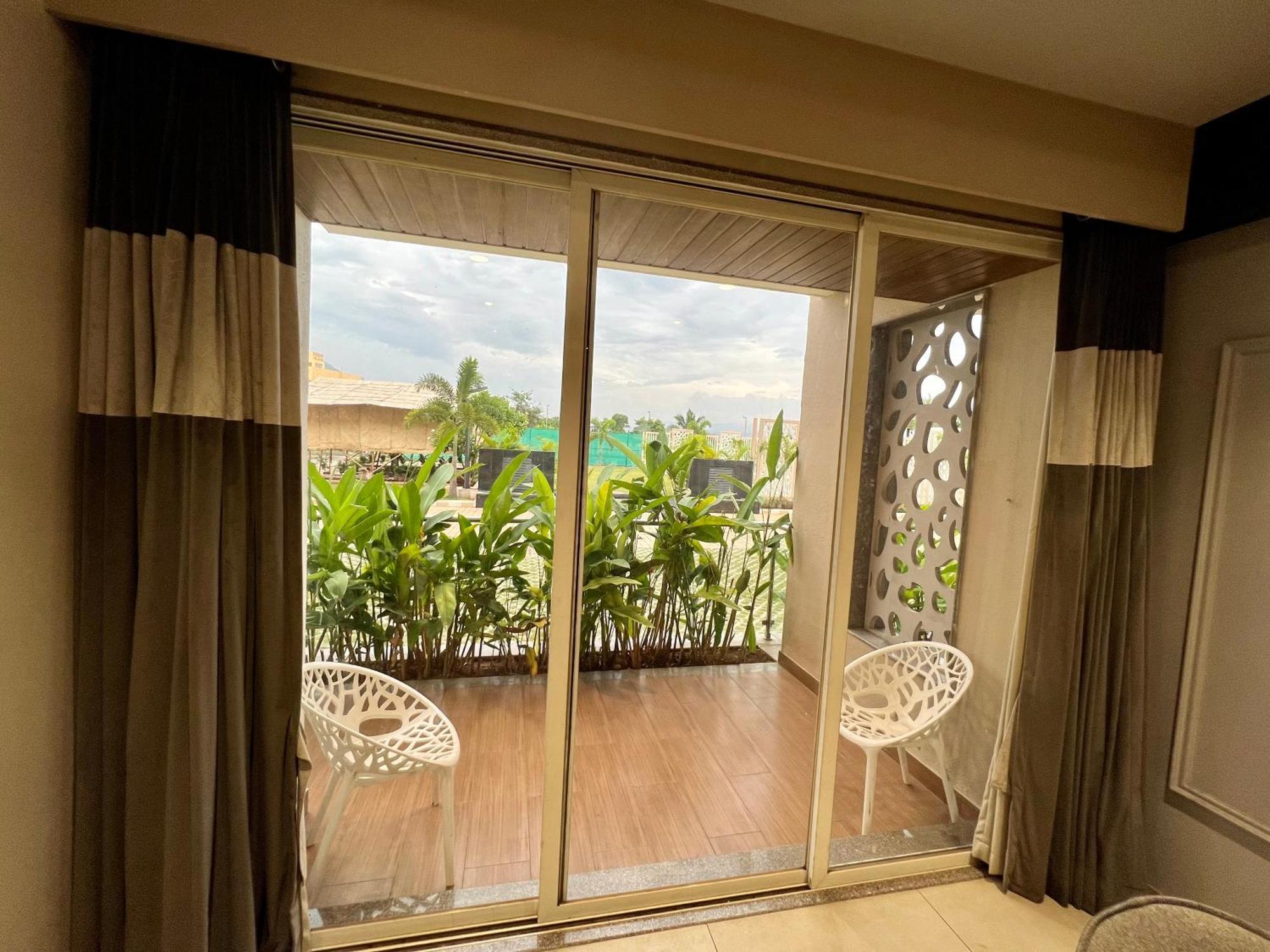Capetown Resort Igatpuri Exterior foto